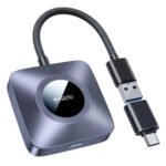 Yesido KM23 wireless Apple CarPlay adapter with USB-A and USB-C connector
